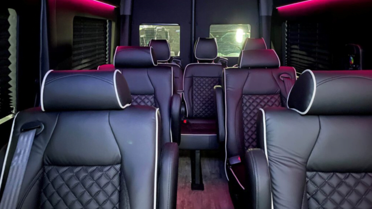 16 seater Oxford(6)