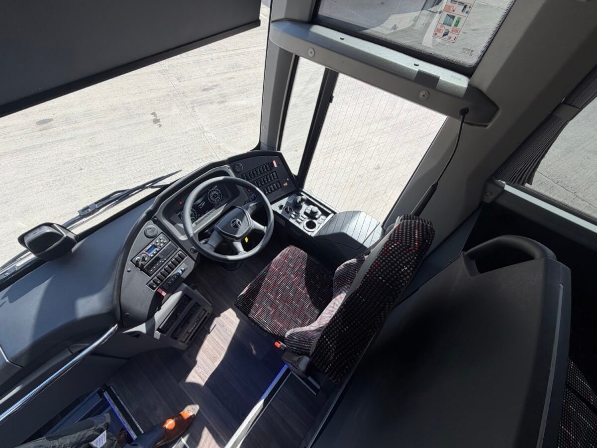 70 seater coach driver and access